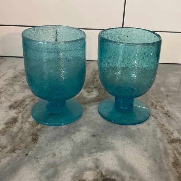 RARE retro Pier 1 Imports aqua blue blown glass w/ controlled bubbles goblets - Picture 1 of 5